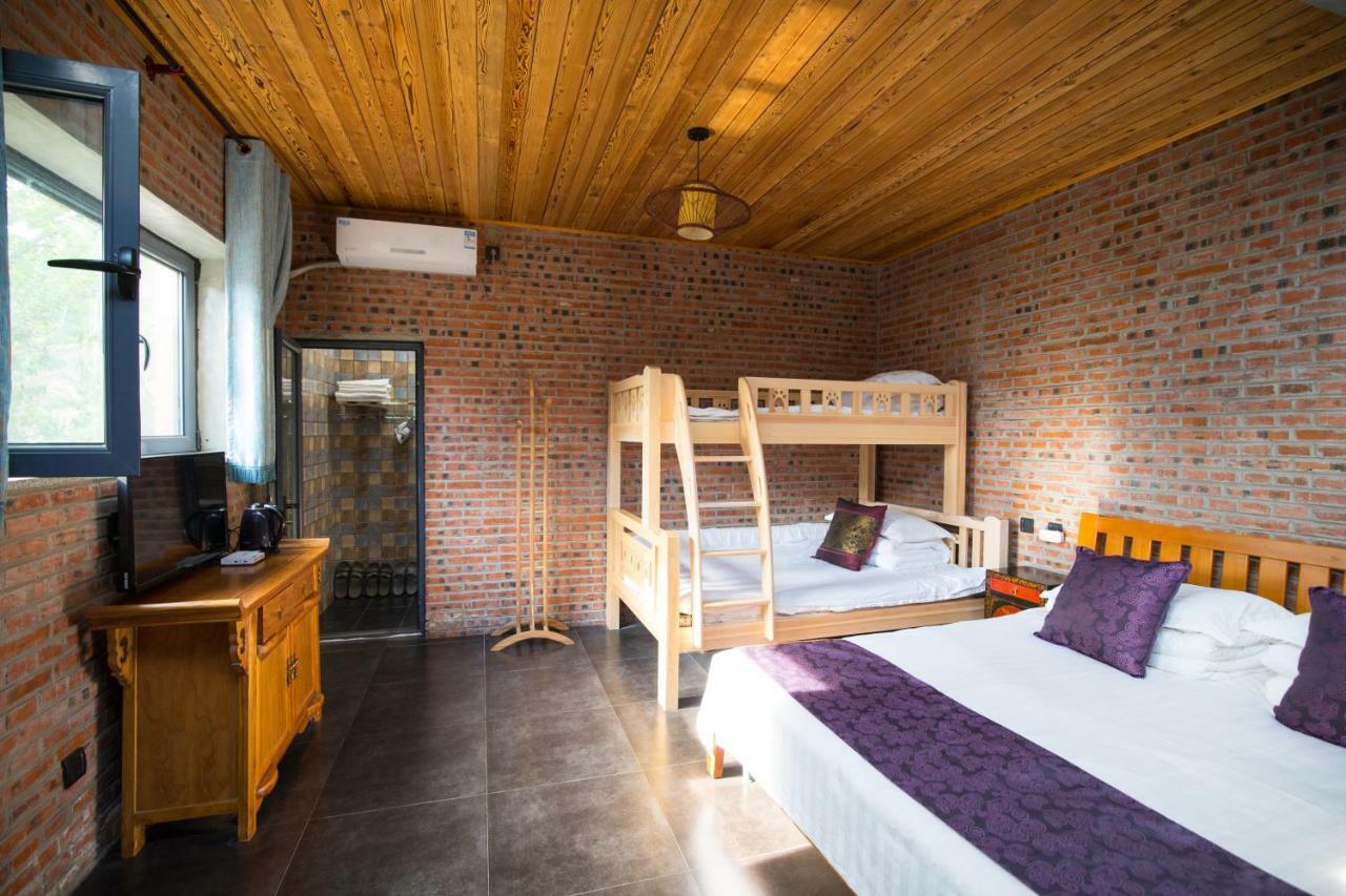 Beijing Mutianyu Great Wall Wangshanyuan Homestay Хуайжоу Экстерьер фото